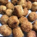 shyokoko's cooksnap of when they made エノキでかさ増し♪美味しいコロッケ.