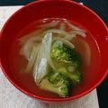 xupoko's cooksnap of when they made ブロッコリーと卵のコンソメスープ.