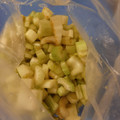 カクヨ's cooksnap of when they made 冷凍セロリ＊生のまま冷凍保存で長持ち.