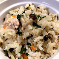 hiroko_ho's cooksnap of when they made ★☆鮭と大根とシメジの炊き込みご飯♪.