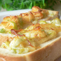 おしす's cooksnap of when they made さきいかとネギの旨み☆マヨトースト.