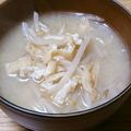 ﾋﾟﾛﾐ♡'s cooksnap of when they made 落ち着く～もやし油揚げ卵のお味噌汁★.