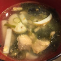 ゆいまーるん's cooksnap of when they made わかめとかまぼこのスープ＊.