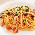 まゆみ母ちゃん's cooksnap of when they made 焼鮭の残りで☆マヨ醤油パスタ☆.