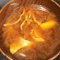 himhima72's cooksnap of when they made 出汁いらず。舞茸の味噌汁。.