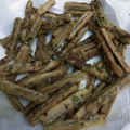 nyaoko♪'s cooksnap of when they made 簡単節約！ごぼうのカリカリのり塩揚げ.