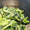 ボンクラージュ519's cooksnap of when they made 春菊のゴマ和え☆.