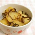 umemodoki's cooksnap of when they made じゃがいもの塩こんぶあえ.