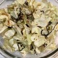 Hanachan13's cooksnap of when they made ちぎってあえる！ささっとパリパリキャベツ.