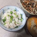 よちりん's cooksnap of when they made 彩りキレイなゆかりご飯✿.