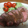 yumine's cooksnap of when they made 簡単ローストビーフ＊こく旨玉ねぎソース.