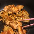 チバユウ's cooksnap of when they made ☆鶏もも肉とレンコンの甘辛炒め☆.