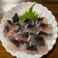 kitty・yumi's cooksnap of when they made グレの刺身・霜降り・アラ汁・皮の湯引き.