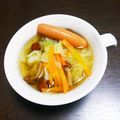 ひなたのねこやなぎ's cooksnap of when they made 塩キャベツリメイク！春雨スープ.