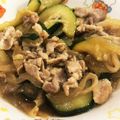 OyamaTodo's cooksnap of when they made ズッキーニとタマネギ入り☆豚生姜焼き.