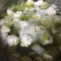 おいしい＠大好き's cooksnap of when they made 白菜と鶏肉団子の春雨入りコンソメスープ.