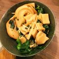 まれぃ's cooksnap of when they made 高野豆腐と車麩と菜の花の含め煮.