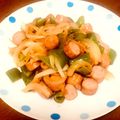 ＊チョチョリーヌ＊'s cooksnap of when they made ピーマンとウインナー炒め.