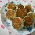 emakatu's cooksnap of when they made 餃子の皮で簡単ツナ玉ほうれん草の包み焼き.