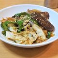 ヒソカ★ナニカ's cooksnap of when they made 冷凍こんにゃくとダシダdeモツ炒め風.