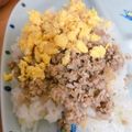 りえぽむ80's cooksnap of when they made ご飯が止まらない♡そぼろ.