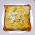 ロビくま's cooksnap of when they made 手間いらず！簡単卵トースト.