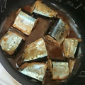 MikariAki☆'s cooksnap of when they made 炊飯器で！さんまの煮付け.