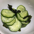 anemonenan's cooksnap of when they made きゅうりとわかめの酢の物.