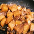 hapi-yellow's cooksnap of when they made ダイエット煮物♡大根と人参のそぼろ餡かけ.