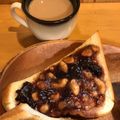 中村ベーカリー's cooksnap of when they made ブルーベリーにはつぶしバナナ♡トースト.