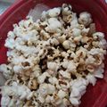 功真母's cooksnap of when they made 簡単レンジでポップコーン.
