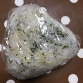 ガッちやん's cooksnap of when they made かおりと釜揚げしらすの混ぜ込みおにぎり.