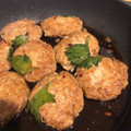 yukaaa527's cooksnap of when they made ひとくち照り旨♡豆腐でふんわりしそバーグ.