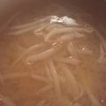 ﾌﾞﾚﾝﾀﾞ's cooksnap of when they made 超手抜き、節約おかず！もやしの味噌汁.