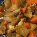 ガッチャン5's cooksnap of when they made ♪大根と鶏もも肉の簡単煮物♪.