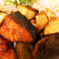 とこぷっぷ's cooksnap of when they made 鮭とじゃがいもの甘辛黒酢.