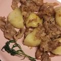 ぴっぐぱぁる's cooksnap of when they made ワインに合う♪豚肉とじゃがいもの香草炒め.