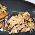sio2ois's cooksnap of when they made 簡単♡豚カタ 豆苗・もやしのレンチン蒸し.