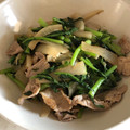 あかねちん（〃▽〃）'s cooksnap of when they made 間引き大根と豚肉のごま油炒め.