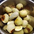 mikimoon's cooksnap of when they made 里芋皮むき　.