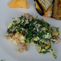 melmarilyn's cooksnap of when they made 人参の葉っぱの卵とじ.