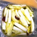 夕飯は６時です's cooksnap of when they made あとをひく　白菜の芯の甘酢漬け.