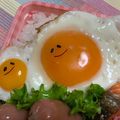 sunsunよっぴい's cooksnap of when they made 親子目玉焼き.