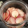 kookuro's cooksnap of when they made 簡単な常備菜♪赤大根/大根の酢漬け.