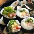 きのこさん☆'s cooksnap of when they made 恵方巻きにも！セブンのそっくりサラダ巻き.