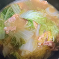 yuzutaro02's cooksnap of when they made 簡単♪ 鮭の中骨缶と白菜の重ね蒸し.