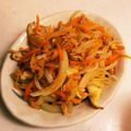 skateri's cooksnap of when they made ニンジンとツナのカレー炒め.