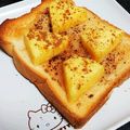 ひぃたろぉ～♪'s cooksnap of when they made ココナッツオイルで☆パイナップルトースト.