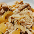 moeoke's cooksnap of when they made 豚バラと玉ねぎのしょうが焼き.
