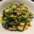 Sasakicks's cooksnap of when they made 簡単に♪ブロッコリーと卵の中華炒め.
